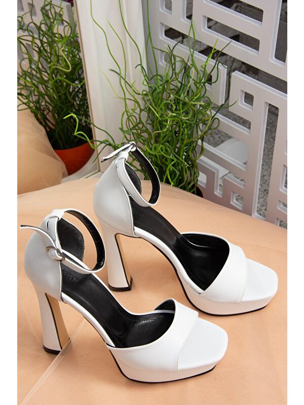Beyaz Platform Kalın Topuklu Kadın Ayakkabı K404580109 - Görsel 5