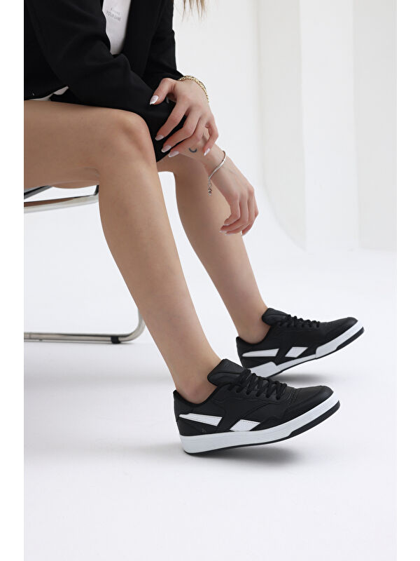 Tonny Black Siyah Tonny Black Rahat Kalip Unisex Termo Taban Bağcıklı Spor Ayakkabı