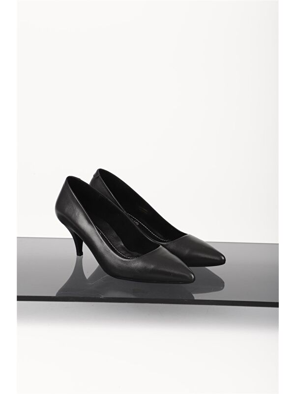 Hakiki Deri Sivri Burun İnce Orta Topuklu Stiletto Kadın Ayakkabı 24236 - Görsel 3