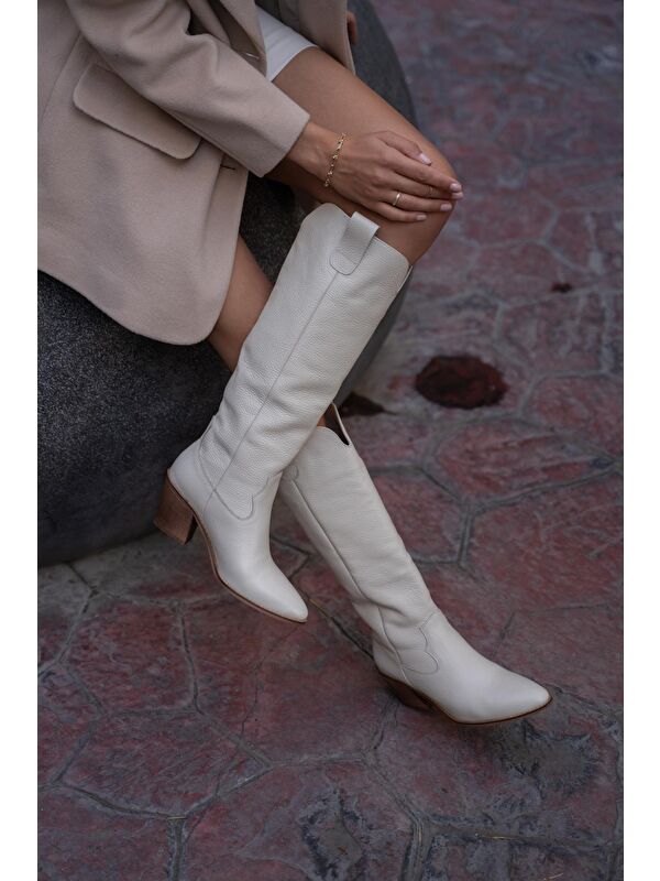 Bej Kadın Gerçek Deri Topuklu Ve İşlemeli Kovboy Çizme - Görsel 6