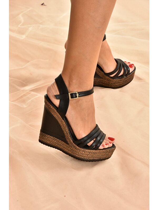 K674071609 Siyah Dolgu Taban Kadın Ayakkabı - Görsel 3