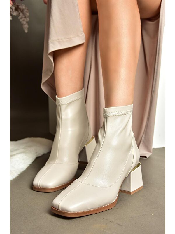 R5240608 Bej Kadın Bot - Görsel 2