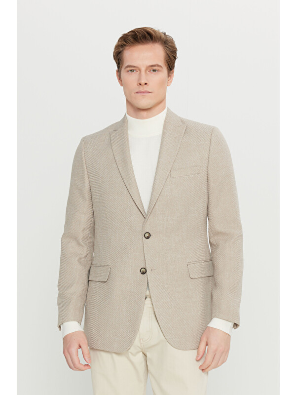 Altınyıldız Classics Erkek Bej  Dar Kesim Kırlangıç Yaka Kapak Cepli Armürlü Blazer Ceket