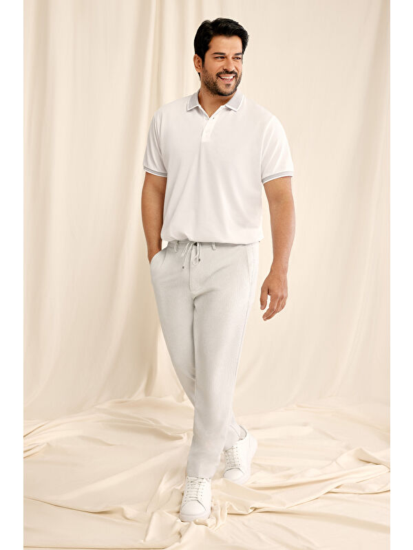 AC&Co / Altınyıldız Classics Erkek Beyaz Slim Fit Dar Kesim Kıvrılmaz Polo Yaka Kısa Kollu Tişört