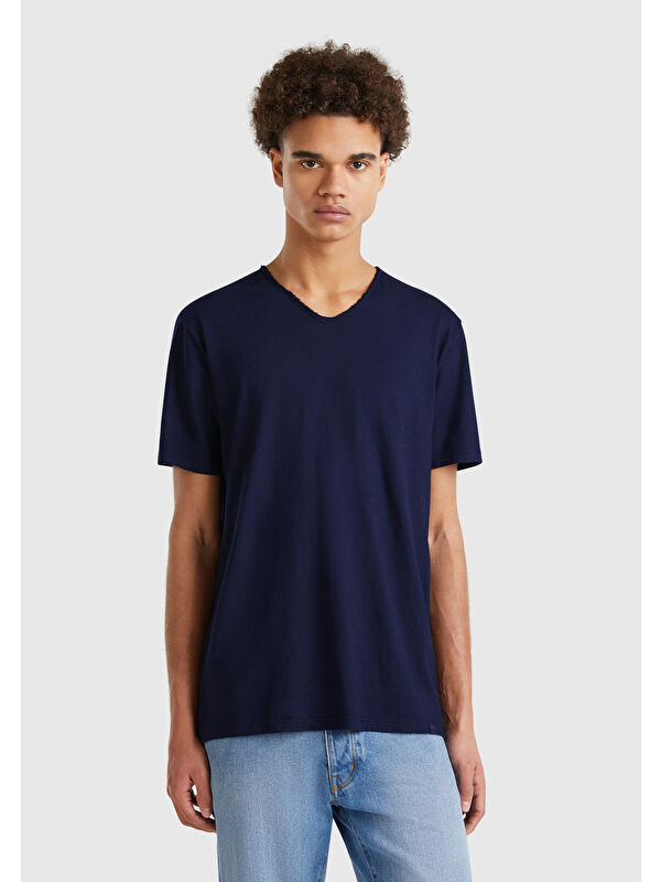 United Colors Of Benetton Erkek Lacivert V Yaka Slub Tişört