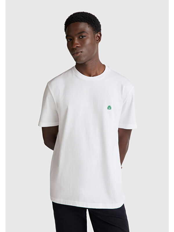 United Colors Of Benetton Erkek Beyaz  100 Pamuk Benetton Logolu Bisiklet Yaka %100 Pamuk Tişört