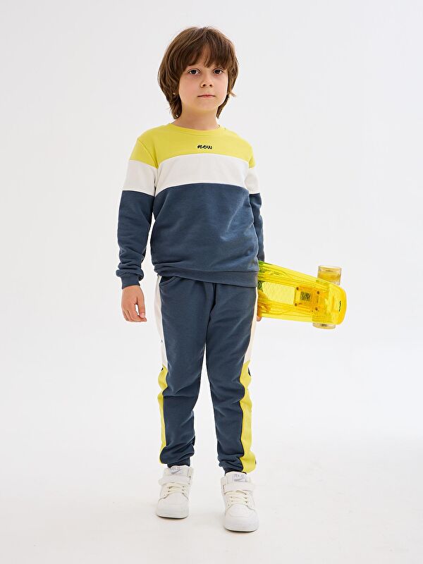 Luggi Baby Bisiklet Yaka Erkek Bebek Sweatshirt ve Eşofman Alt 2'li Takım