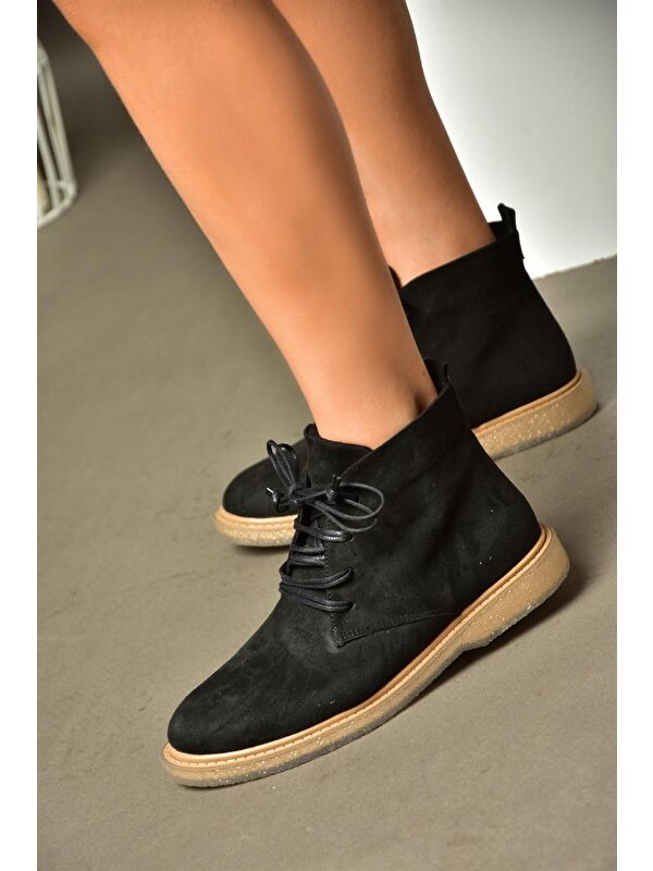 R3749232 Siyah Kadın Bot - Görsel 3