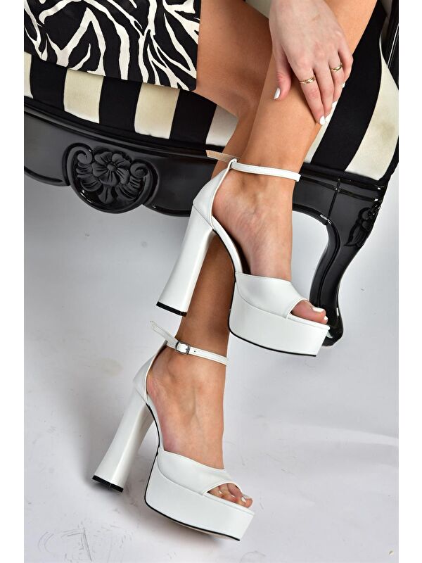 P404560709 Beyaz Platform Yüksek Topuklu Kadın Ayakkabı - Görsel 4