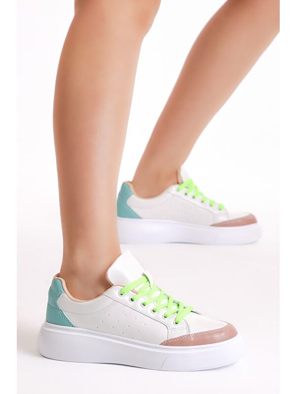 Kadın Beyaz Yeşil Poli Taban Bağcıklı Spor Ayakkabı - Görsel 3
