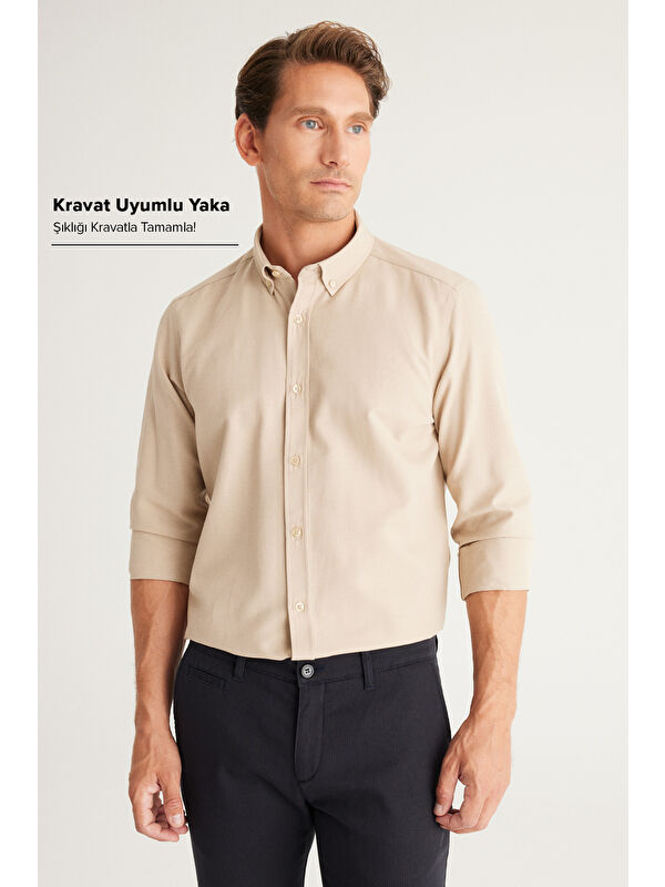 AC&Co / Altınyıldız Classics Erkek Bej Tailored Slim Fit Dar Kesim Düğmeli Yaka Oxford Gömlek