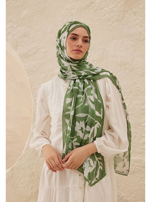 Fresh Scarfs Petunia Desen Rami Şal Yaprak