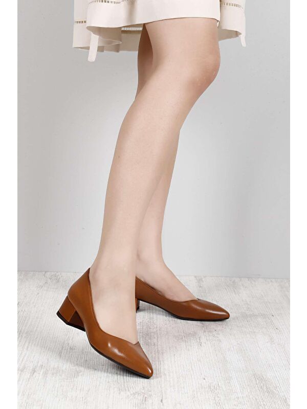 Hakiki Deri Sivri Burun Kısa Kalın Topuklu Kadın Ayakkabı 25172 - Görsel 2