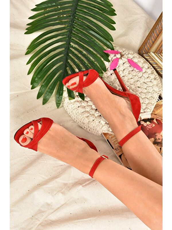 Kırmızı Süet Kadın Topuklu Ayakkabı 7749113702 - Görsel 3