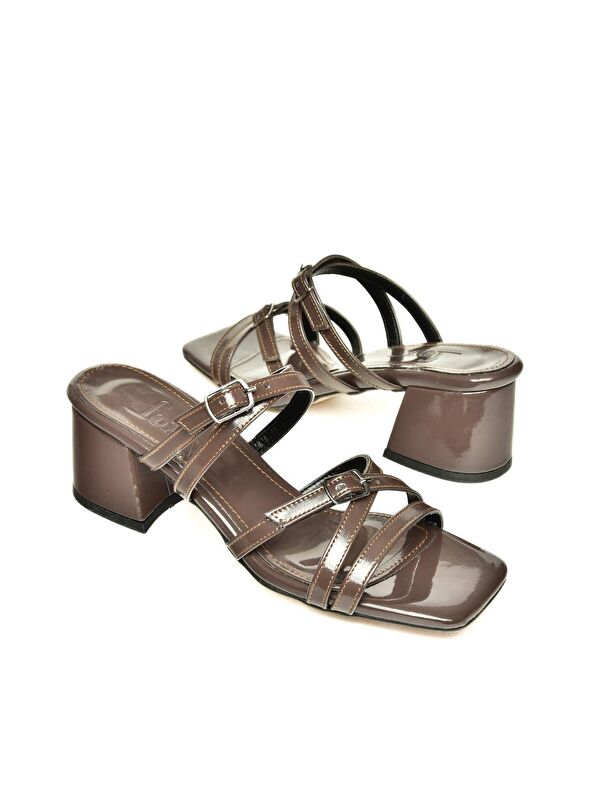 U5900319 Kahverengi Kadın Topuklu Ayakkabı - Görsel 4