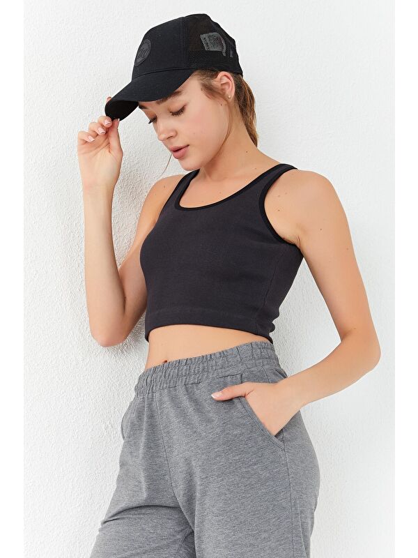 Tommylife Füme Basic Sıfır Kol Dar Kalıp U Yaka Kadın Crop Top Atlet - 97160