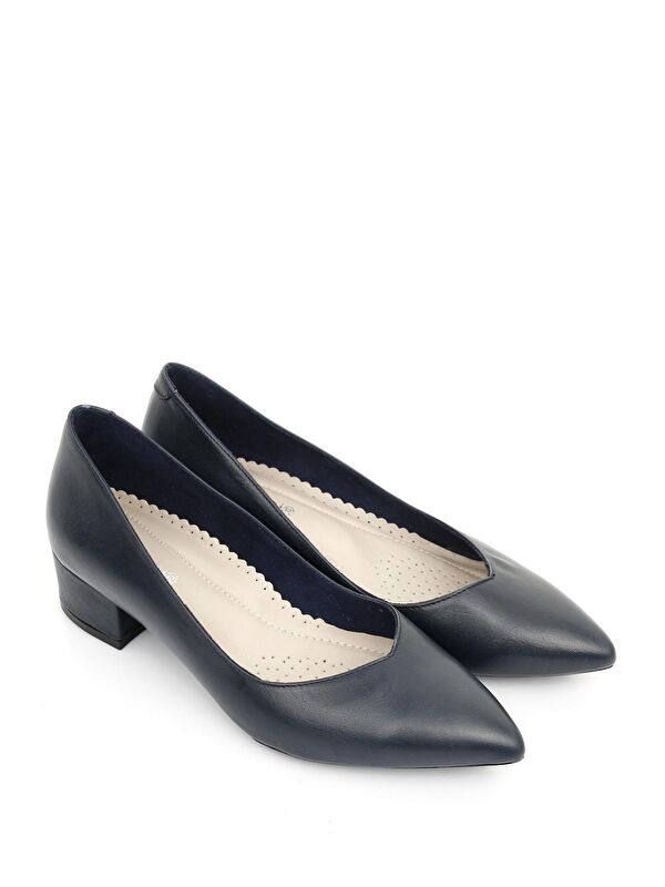 Hakiki Deri Sivri Burun Kısa Kalın Topuklu Kadın Ayakkabı 25172 - Görsel 3