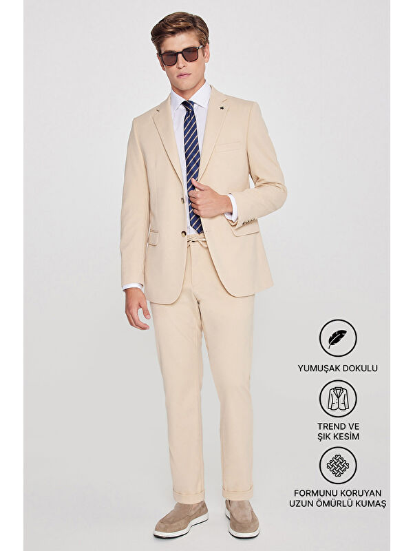 AC&Co / Altınyıldız Classics Erkek Bej Slim Fit Dar Kesim Mono Yaka Beli Bağlamalı Kapak Cepli Esnek Takım Elbise