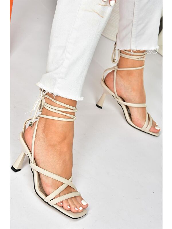 Bej Bilek Bağlamalı Kadın Topuklu Ayakkabı K404070209 - Görsel 2