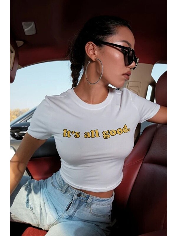 Trendseninle Kadın Beyaz It s All Good Baskılı Dar Crop T shirt