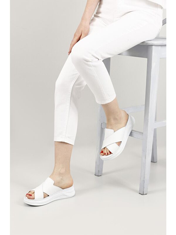 Hakiki Deri Kadın Dolgu Günlük Terlik 42231 - Görsel 3