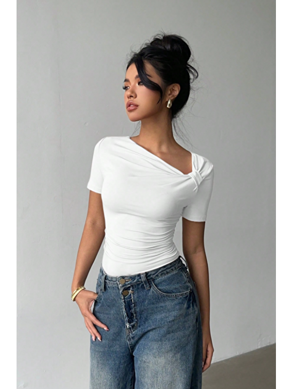 Tarz Cool Kadın Beyaz Çapraz Yaka Kısa Kollu Slim Fit Bluz