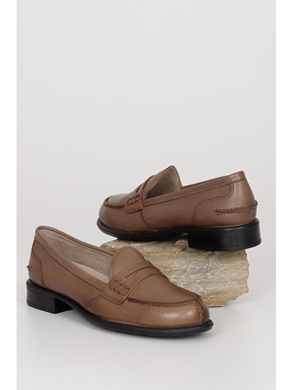 Hakiki Deri Yuvarlak Burun Kısa Topuklu Loafer Kadın Günlük Ayakkabı 24138 - Görsel 3