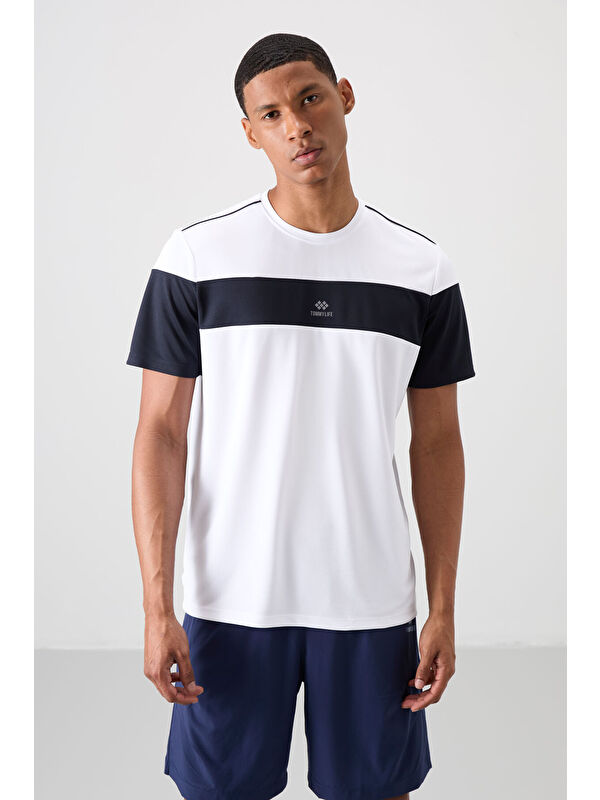Tommylife Beyaz Polyester Nefes Alan Dokulu İnce Esnek Standart Fit Erkek Performans Tişört - 88396