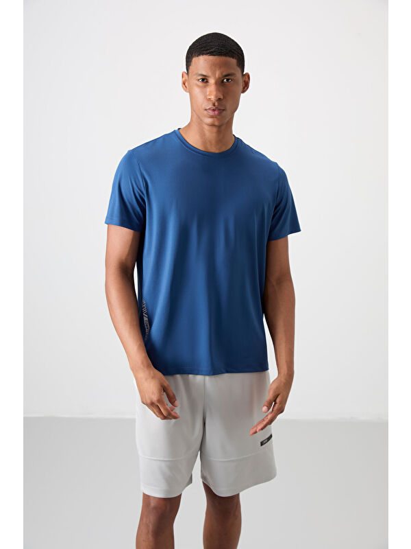 Tommylife Parlament Polyester Nefes Alan Dokulu İnce Esnek Standart Fit Erkek Performans Tişört - 88388