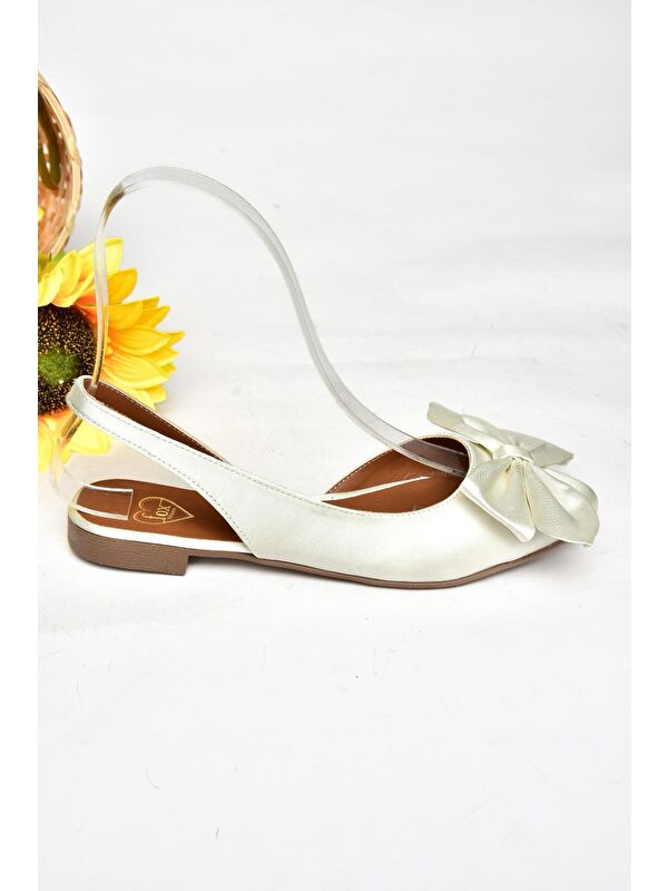 Fox Shoes S7269212 Bej Kadın Babet