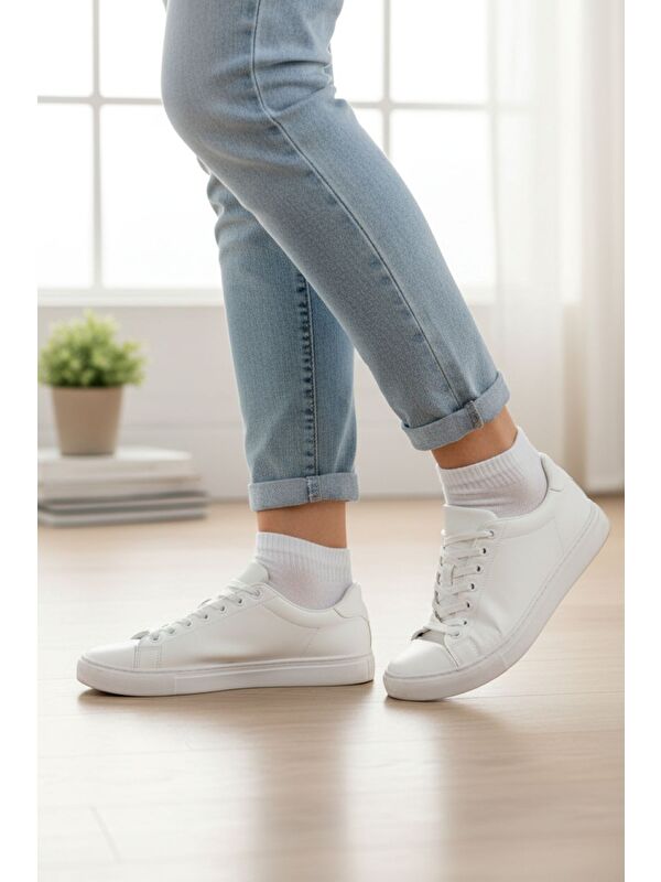Oglo Beyaz Sneaker Model Çorap 6’lı Paket – Dikişsiz Burun, Topuk Burun Takviyeli, Pamuklu (6 Çift)