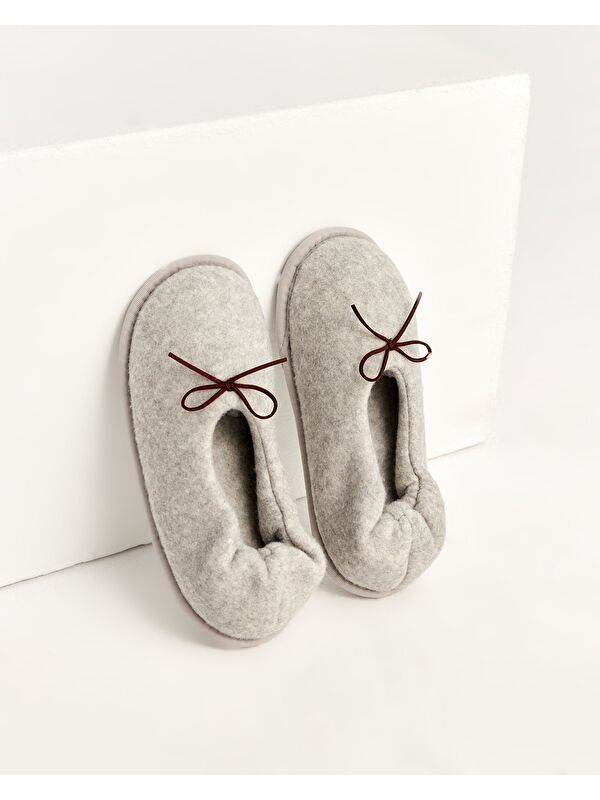 PURE - Kurdeleli Kadın Ev İçi Ayakkabı - Görsel 8