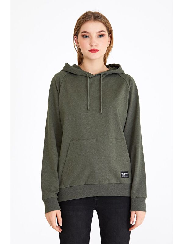 Mmetalic Kadın Haki Renk Kapüşonlu Basic Örme Sweatshirt