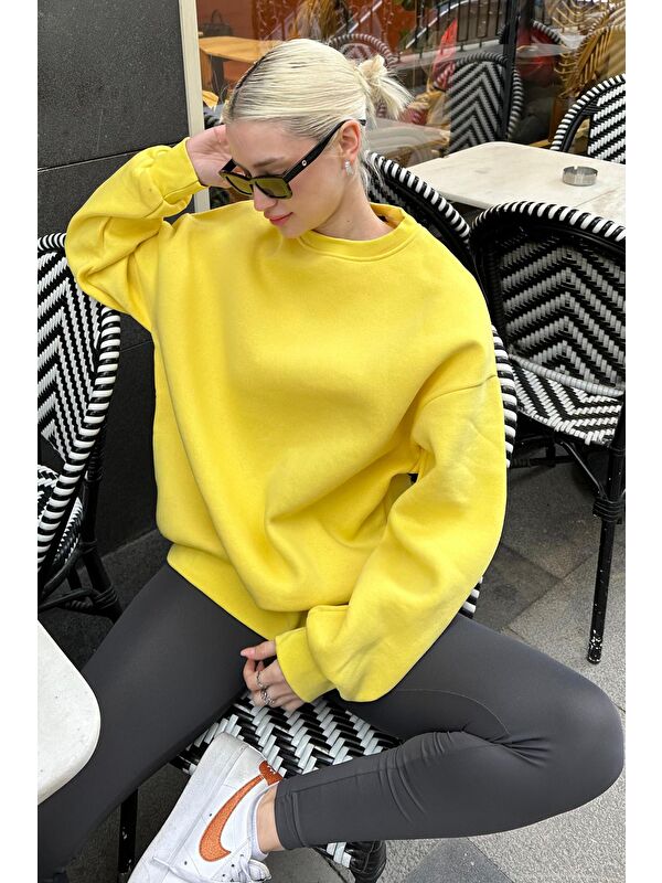 Madmext Sarı Bisiklet Yaka Basic Sweatshirt Mg1559