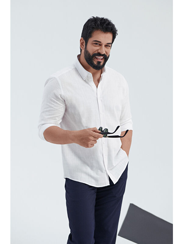 AC&Co / Altınyıldız Classics Erkek Beyaz %100 Pamuk Oxford Slim Fit Dar Kesim Düğmeli Yaka Flamlı Gömlek