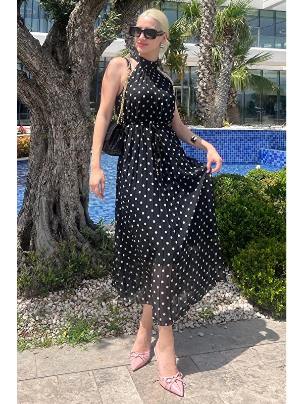 Madmext Siyah Puantiyeli Sıfır Kol Halter Yaka Elbise Mg2134