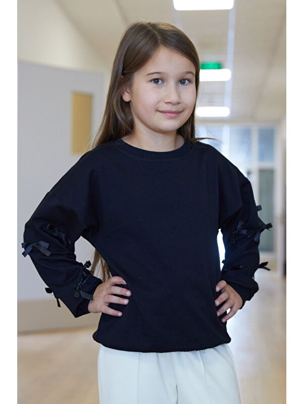 Fullamoda Kolu Fiyonk Detaylı Bisiklet Yaka Kız Çocuk Sweatshirt