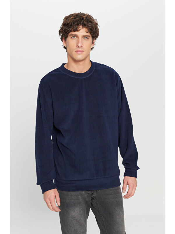 AC&Co / Altınyıldız Classics Erkek Lacivert Standart Fit Normal Kesim Bisiklet Yaka Sweatshirt Polar