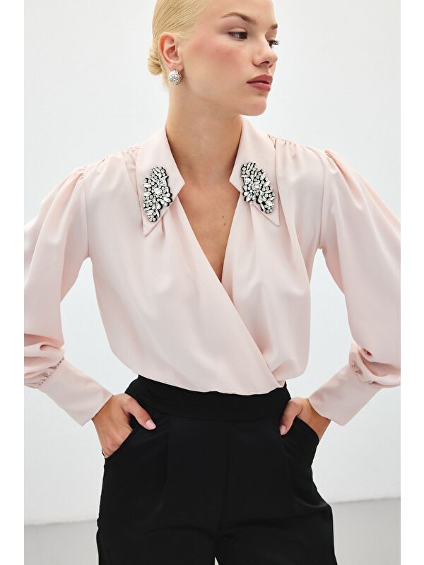 SATEEN Aksesuar Detaylı Bodysuit Bluz - Pudra