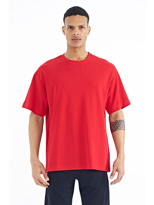 Tommylife Kırmızı Kol Arma Detaylı Basic Oversize Erkek Tişört - 88193