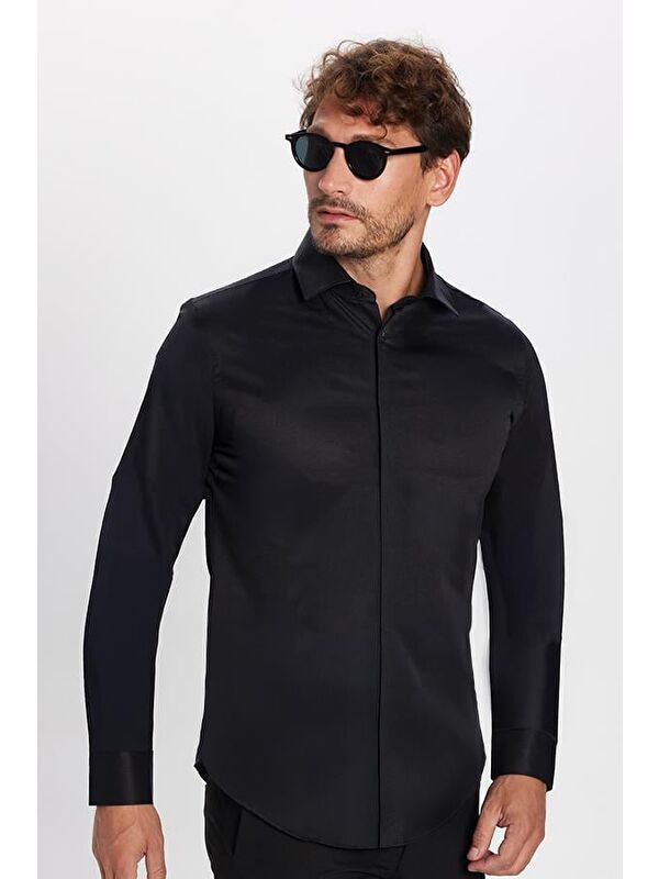 TUDORS Slim Fit Uzun Kollu Gizli Pat Sırtı Körüklü Düz Siyah Erkek Gömlek