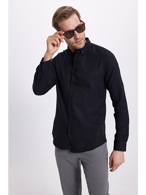 TUDORS Erkek Slim Fit Dar Kesim Uzun Kollu Pamuklu Oxford Doku Kolay Ütü Siyah Düğmeli Yaka Gömlek