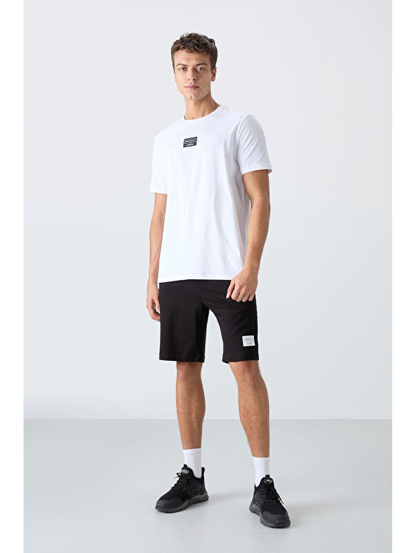 Tommylife Beyaz - Siyah Pamuklu Yumuşak Dokulu Standart Fit Baskılı Erkek Şortlu Takım - 85243