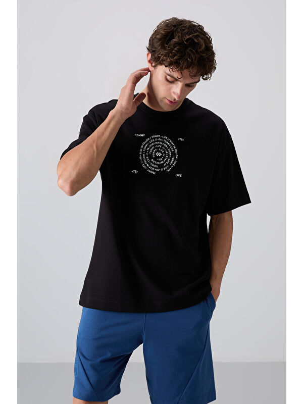 Tommylife Sıyah/Beyaz Pamuklu Kalın Yumuşak Dokulu Oversize Fit Baskılı Erkek Tişört - 88324