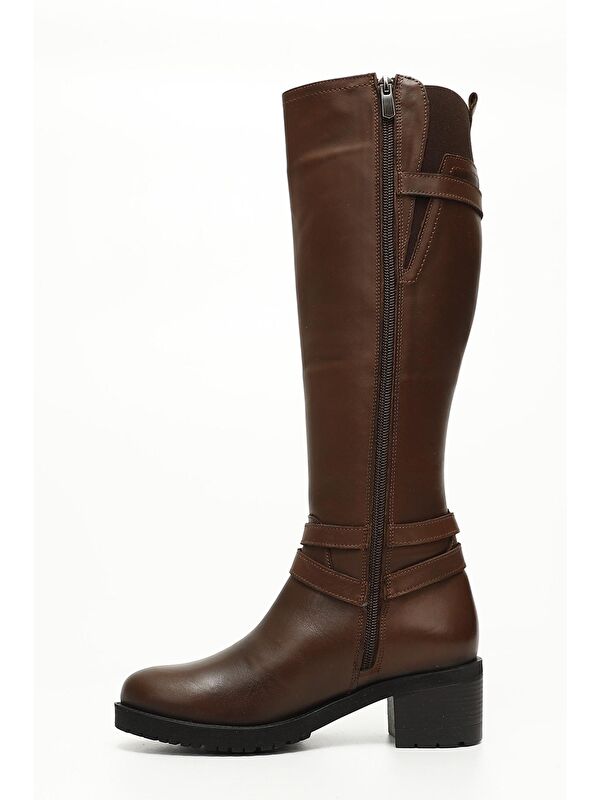 KAHVERENGİ Hakiki Deri Yuvarlak Burun Kauçuk Taban Topuklu Fermuarlı Tokalı Kadın Çizme 44562 - Görsel 4