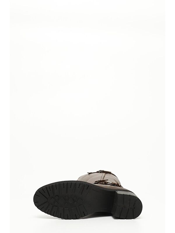 KAHVERENGİ Hakiki Deri Yuvarlak Burun Kauçuk Taban Topuklu Fermuarlı Tokalı Kadın Çizme 44562 - Görsel 6