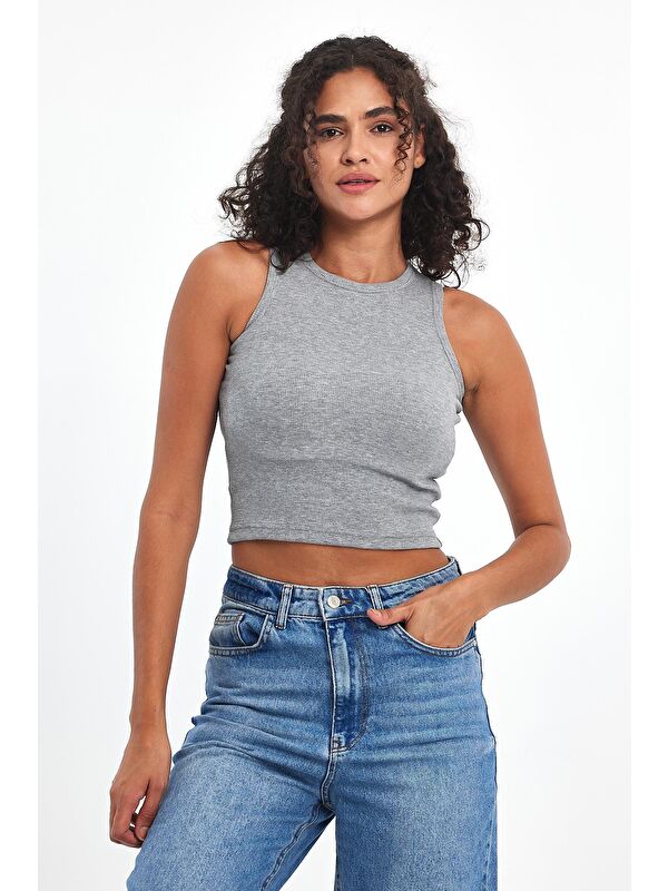 Mmetalic Kadın Gri Fitilli Görünümlü Askılı Kalın Esnek Örme Basic Crop Atlet Bluz