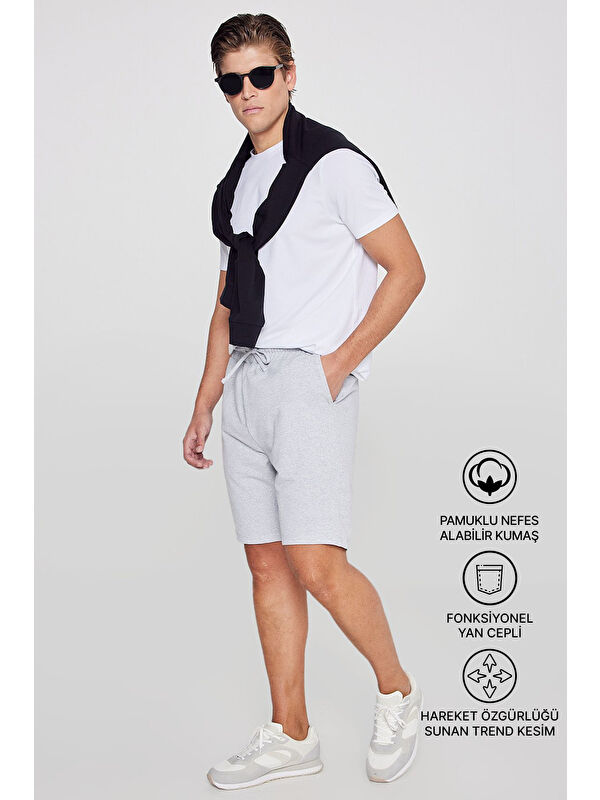 AC&Co / Altınyıldız Classics Erkek Gri Melanj Pamuklu Rahat Nefes Alabilen 2 İplik Cepli Örme Standart Fit Normal Kesim Şort