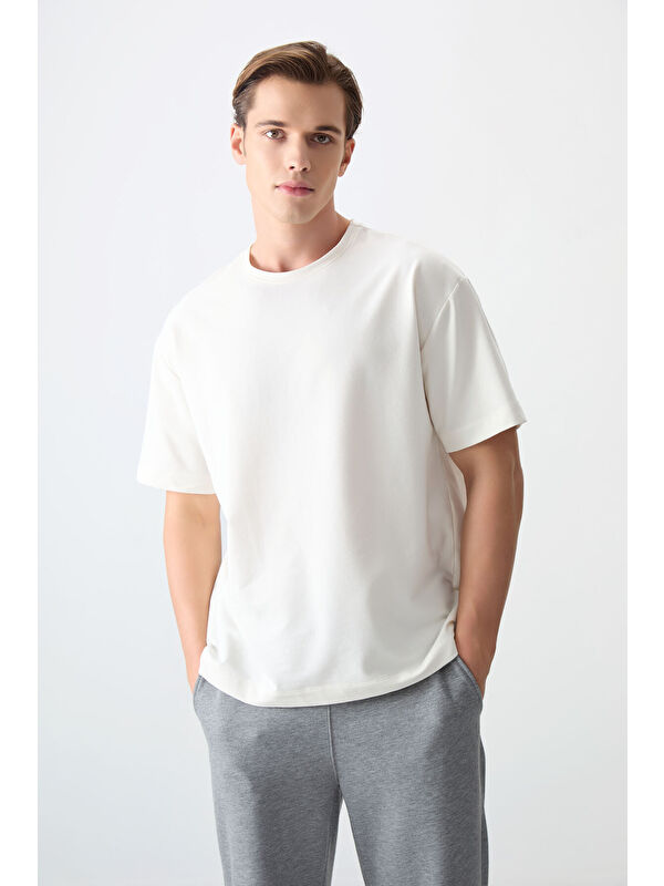 Air Jones Ekru Pamuklu Kalın Yumuşak Dokulu Oversize Fit Basic Erkek Tişört- 88377