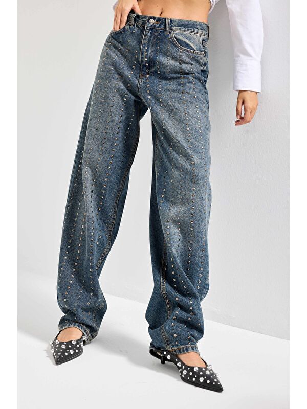 It's Basic Kadın T.Kot 2w48 Rengi Taş Detaylı Skater Fit Tasarım Denim Jean